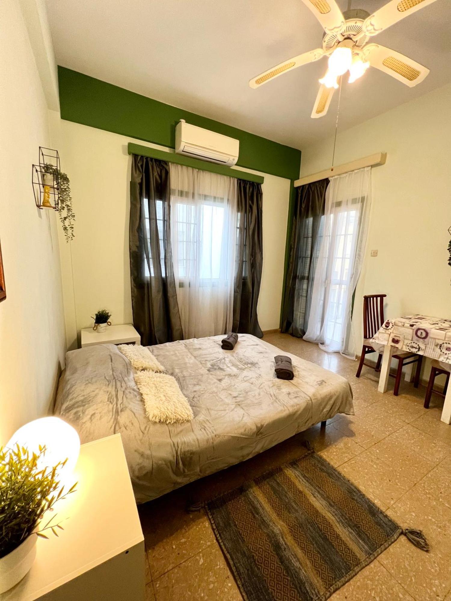 Past Or Tail Rooms Larnaca Exterior photo